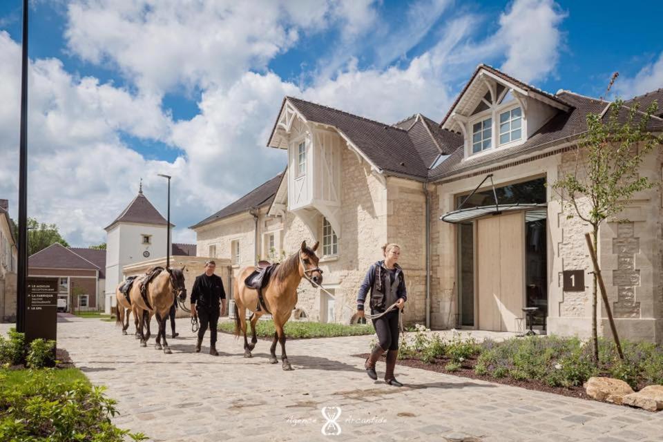 Le Grand Pavillon Chantilly Eksteriør bilde